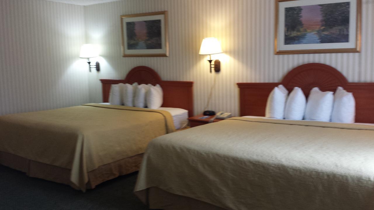 Rodeway Inn Camp Springs Exterior foto